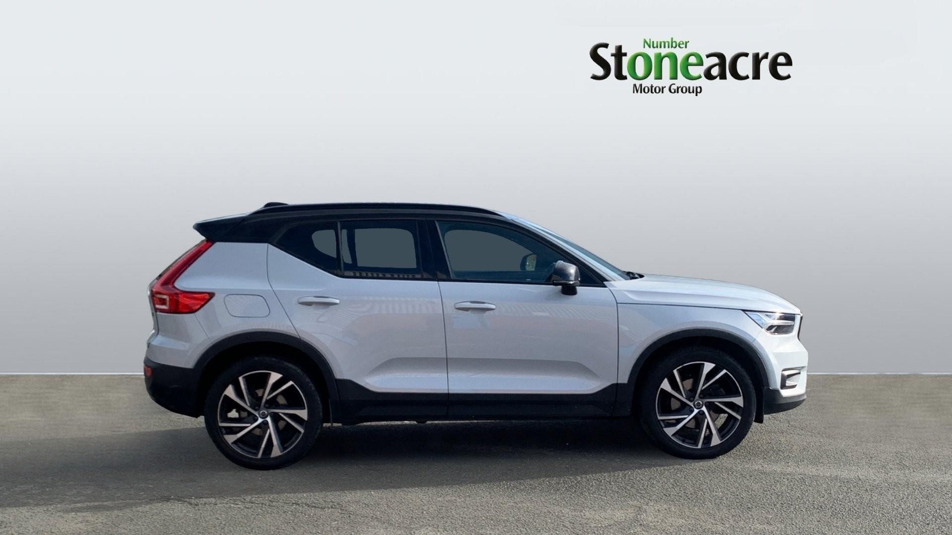 Volvo XC40 Image 3