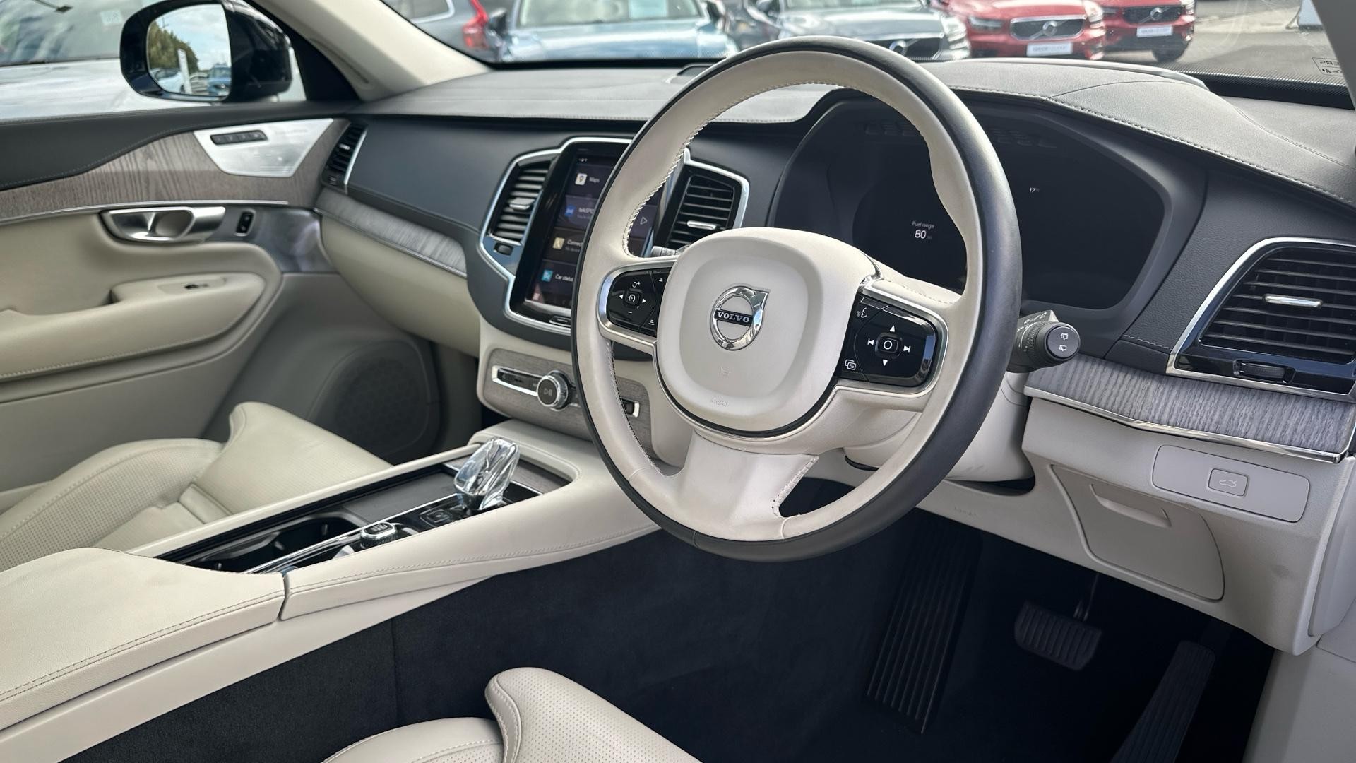 Volvo XC90 Image 20