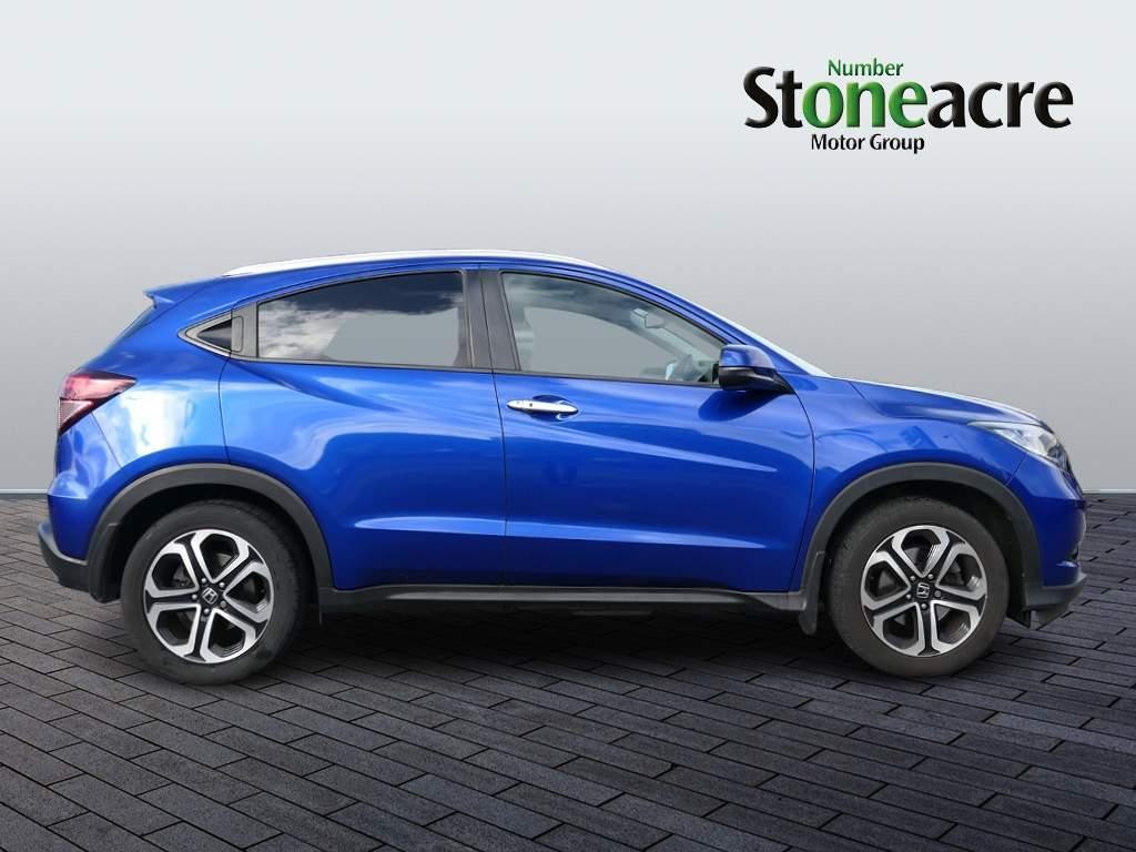 Honda HR-V Image 2