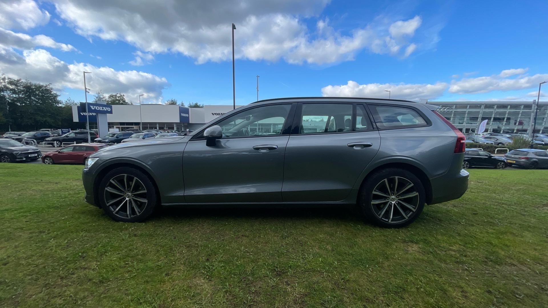 Volvo V60 Image 8