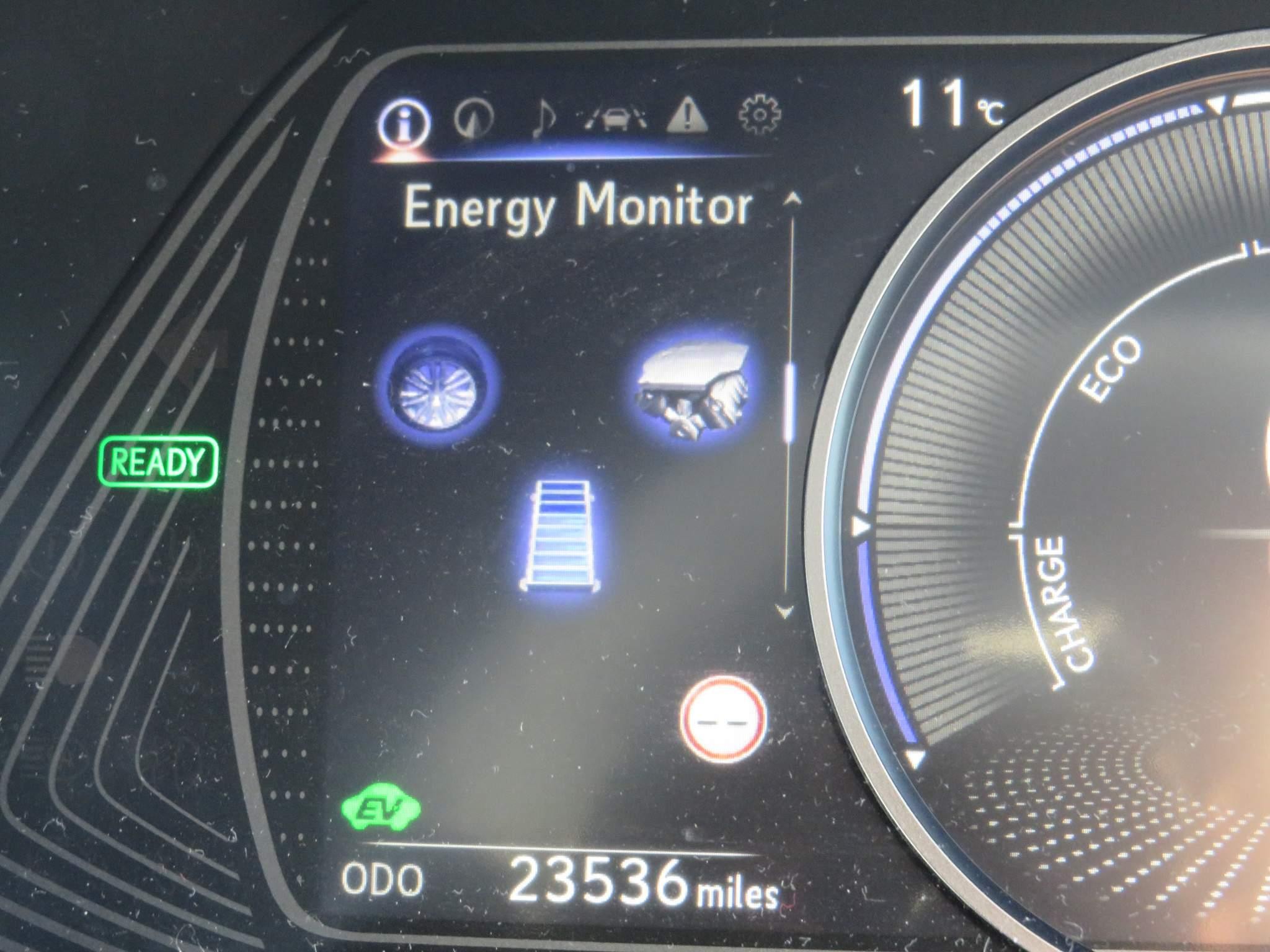 Lexus UX Self-Charging Hybrid Image 27