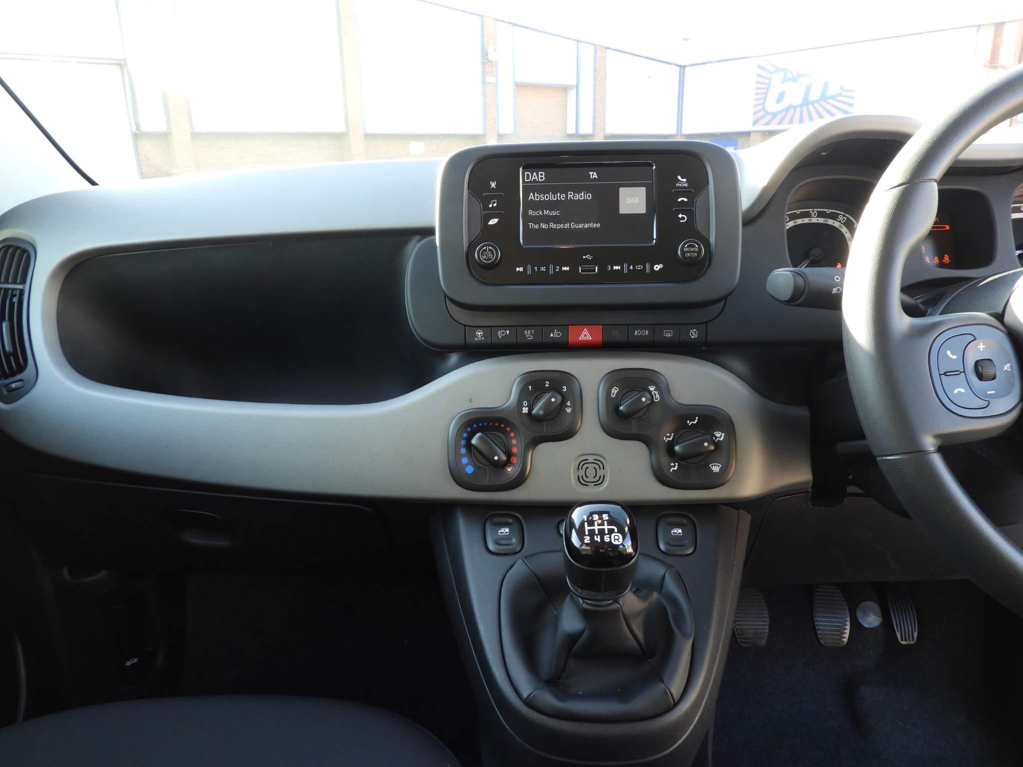 Fiat Panda Hybrid Image 19