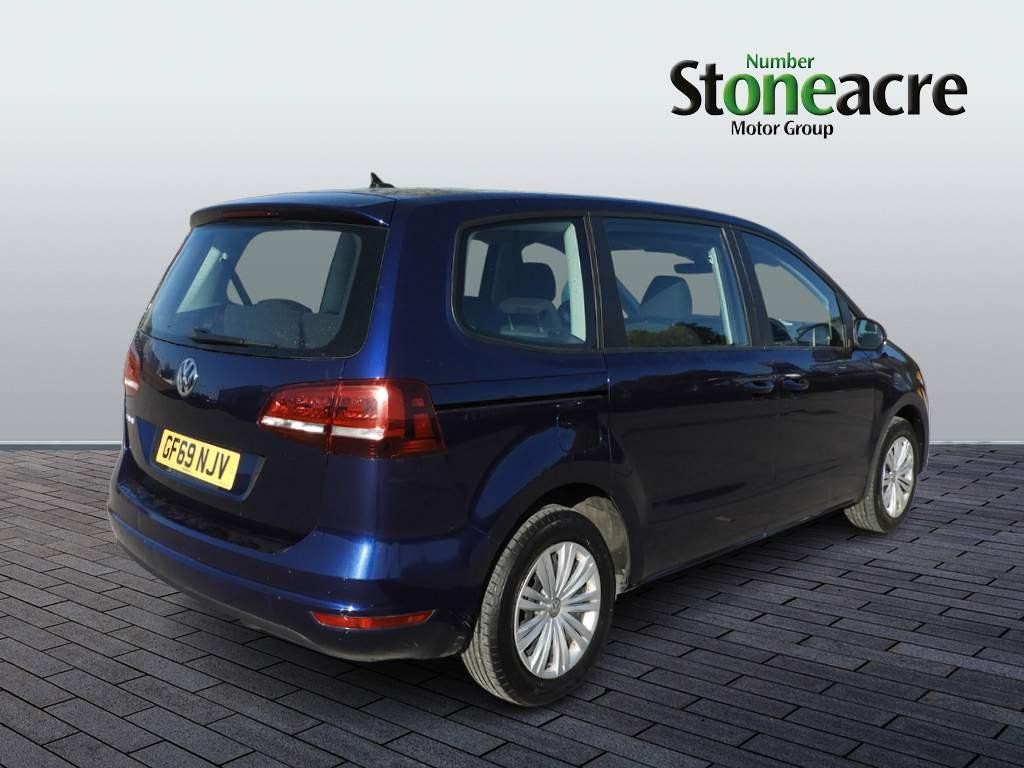 Volkswagen Sharan Image 2