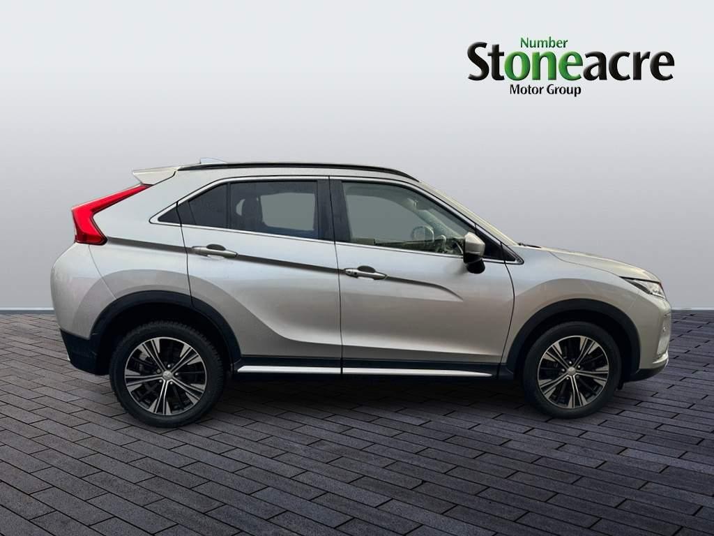 Mitsubishi Eclipse Cross Image 2