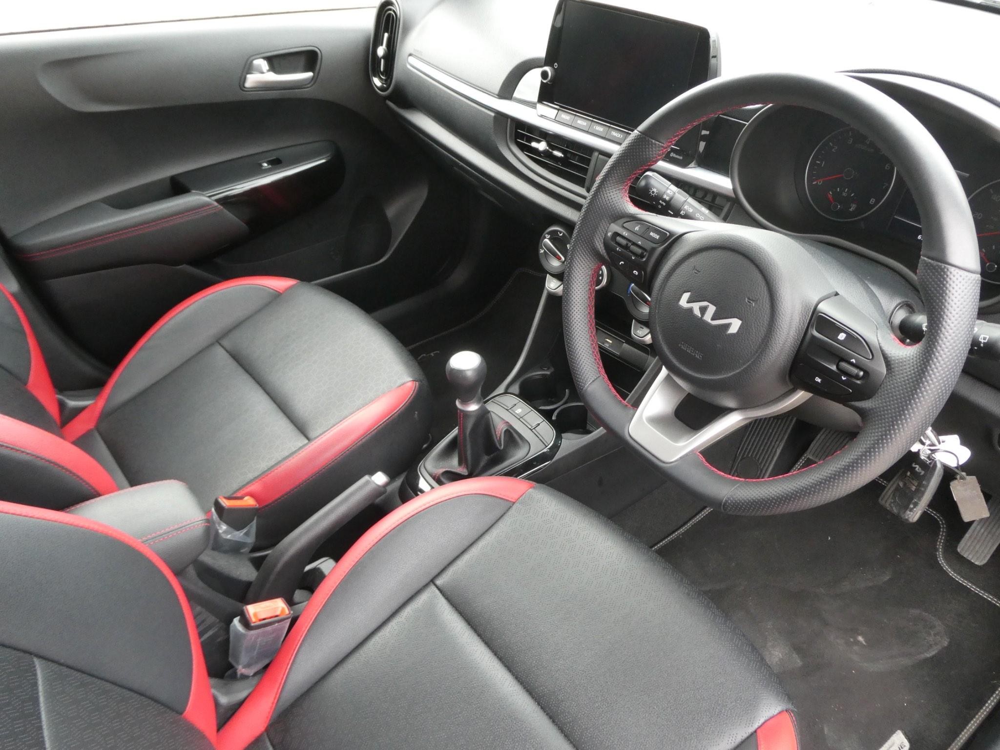 Kia Picanto Image 11