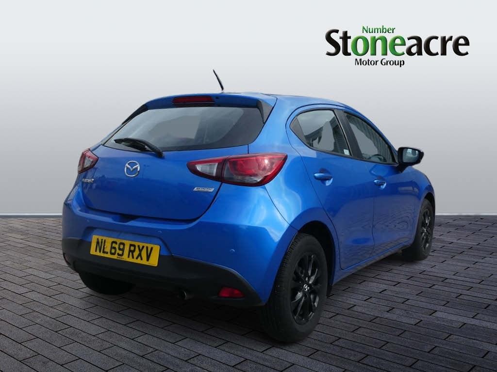 Mazda Mazda2 Image 3