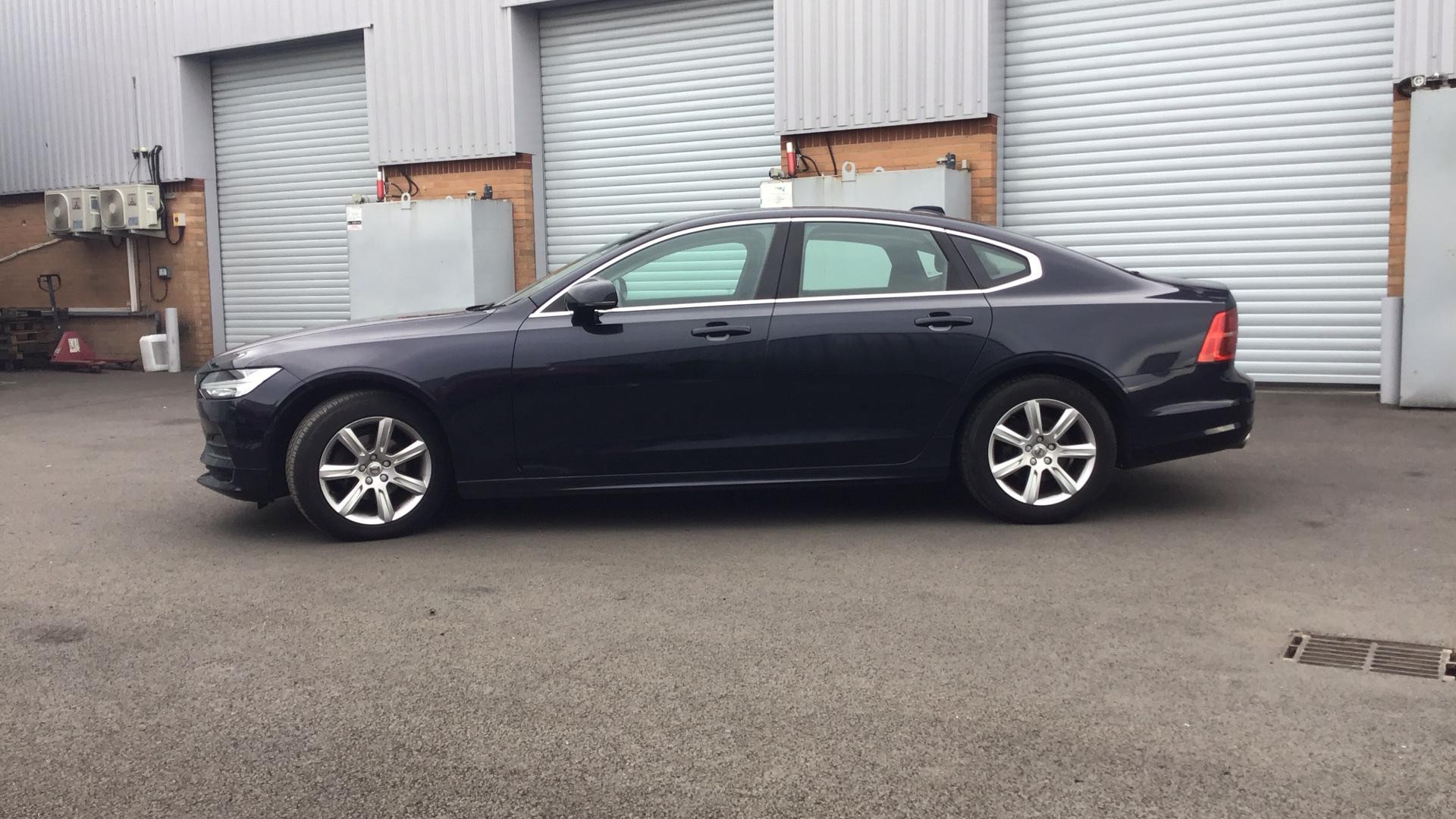 Volvo S90 Image 8