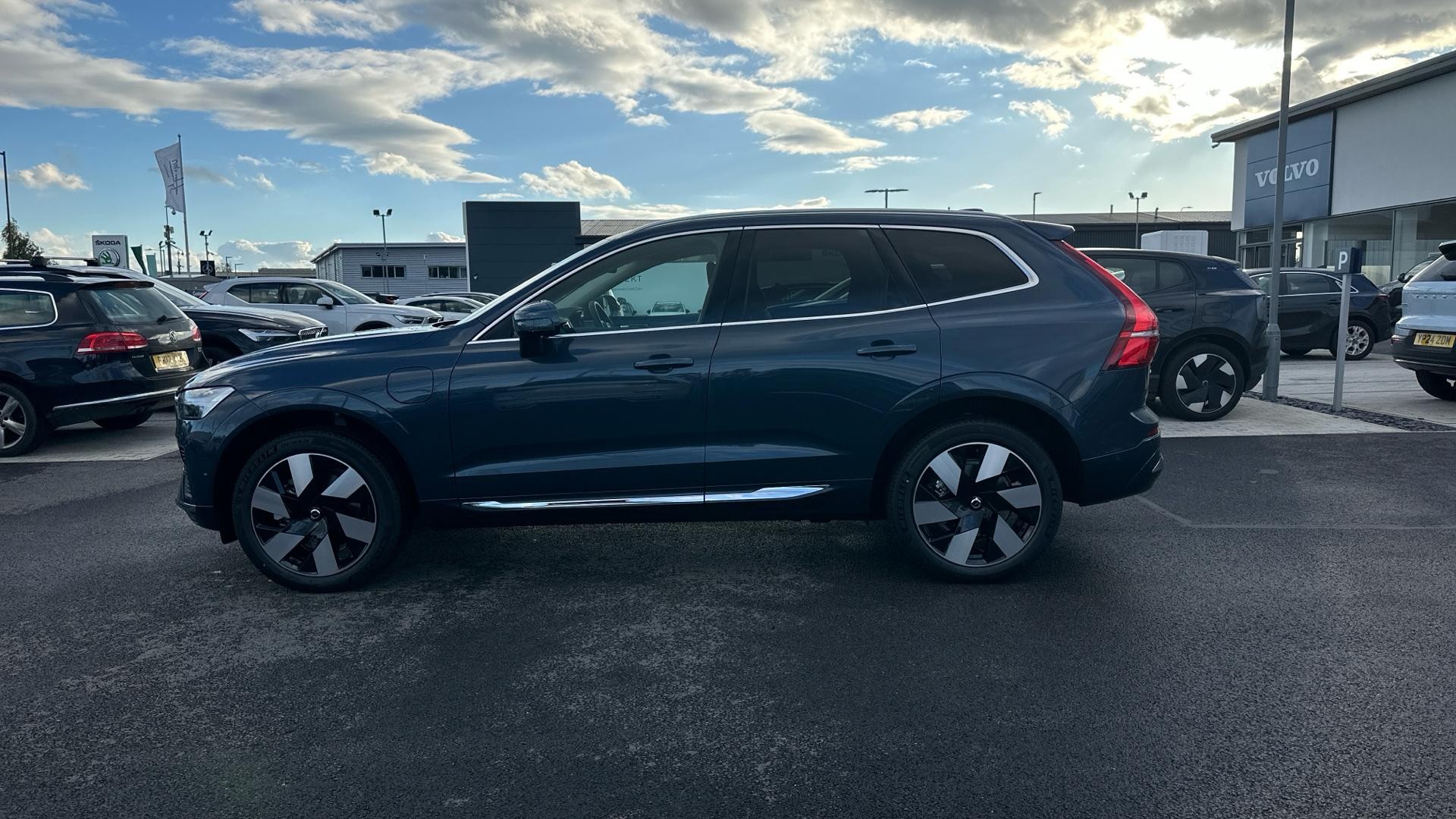 Volvo XC60 Image 8