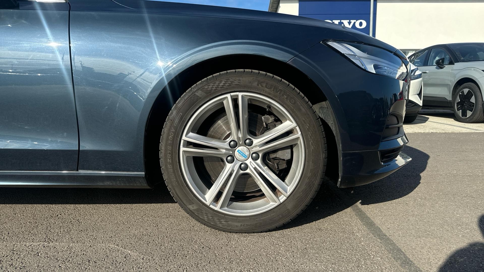 Volvo V90 Image 16