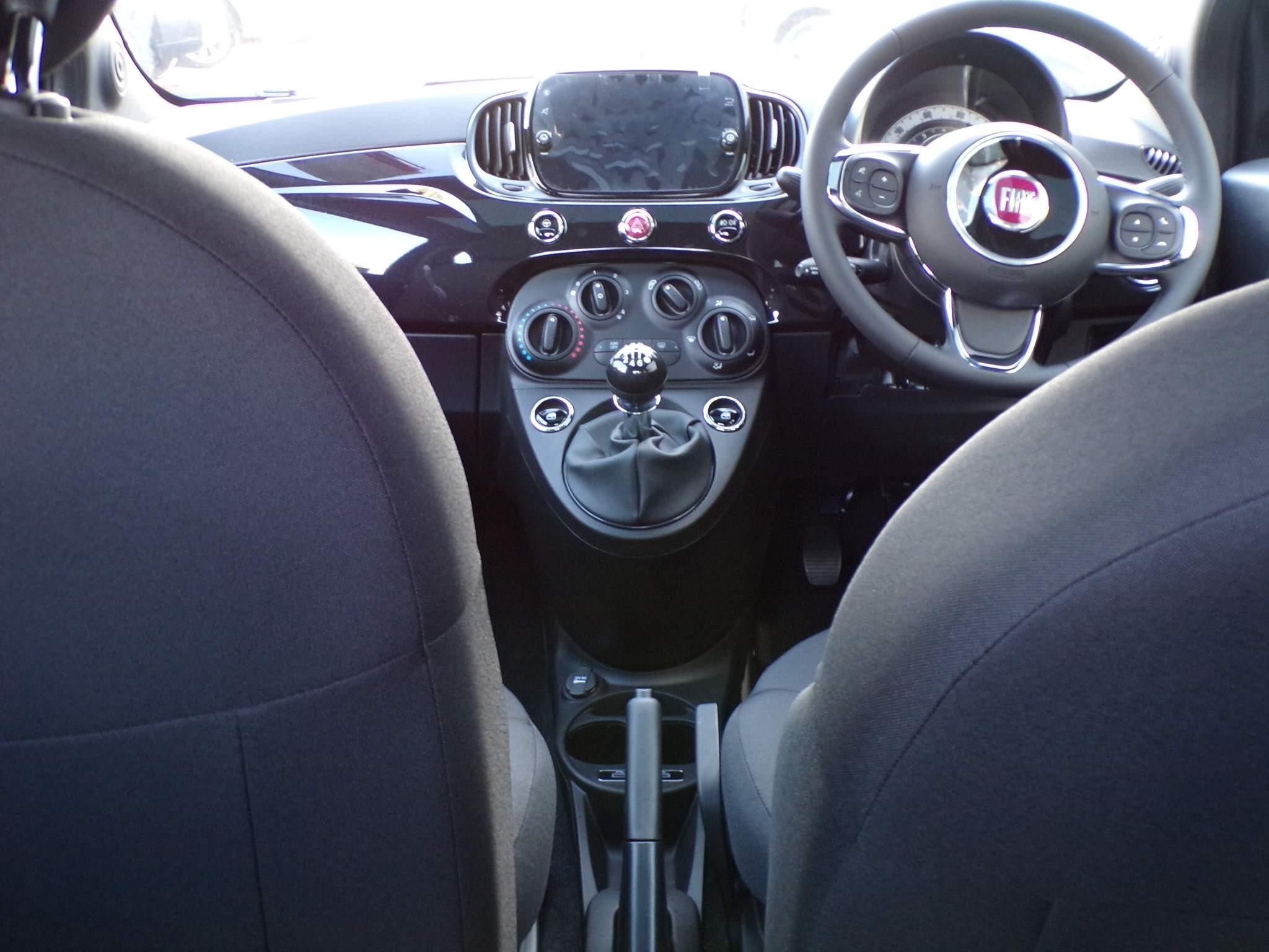 Fiat 500 Hybrid Image 11