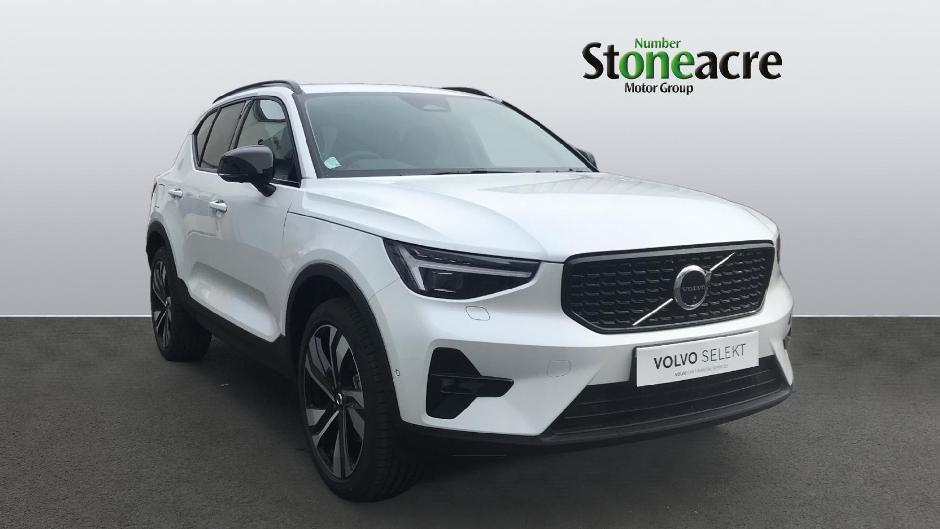 Volvo XC40 Image 1