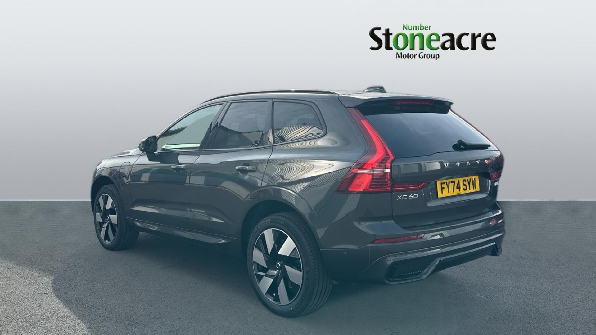 Volvo XC60 Image 2