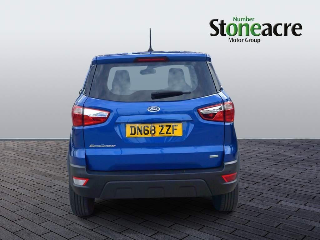 Ford EcoSport Image 4