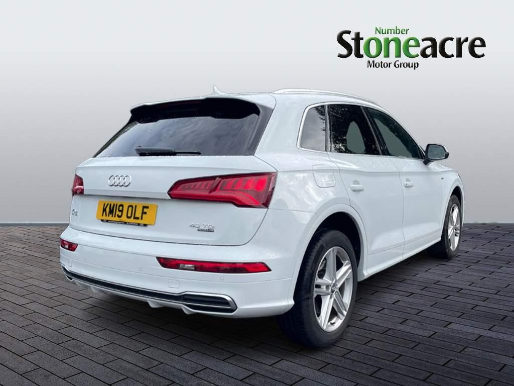 Audi Q5 Image 3