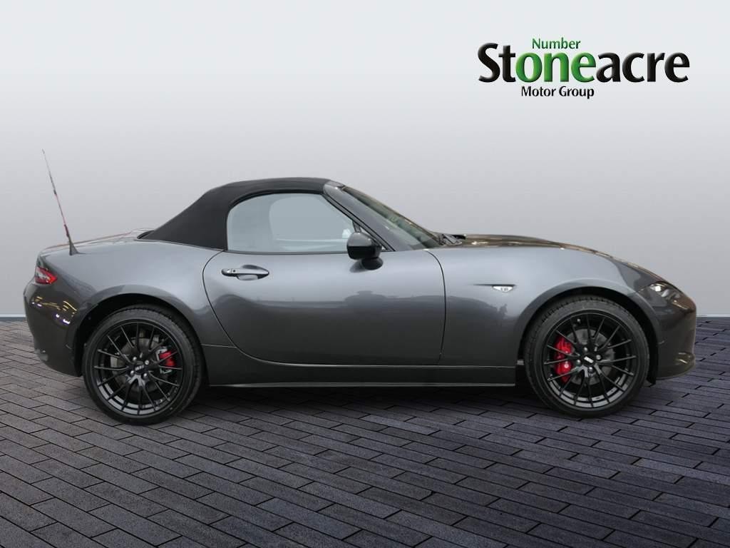 Mazda MX-5 Image 2