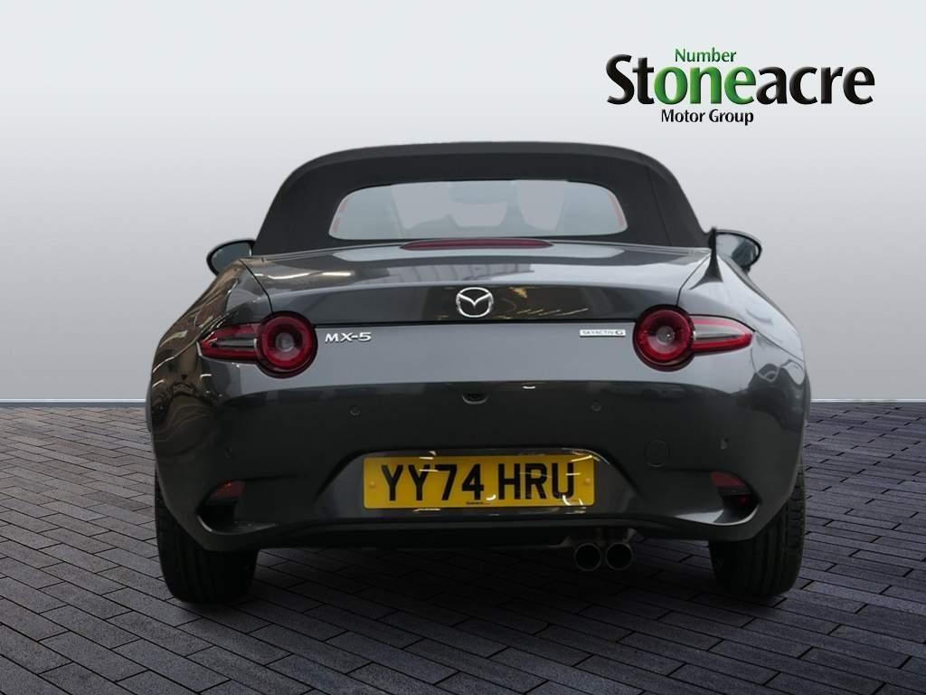 Mazda MX-5 Image 4