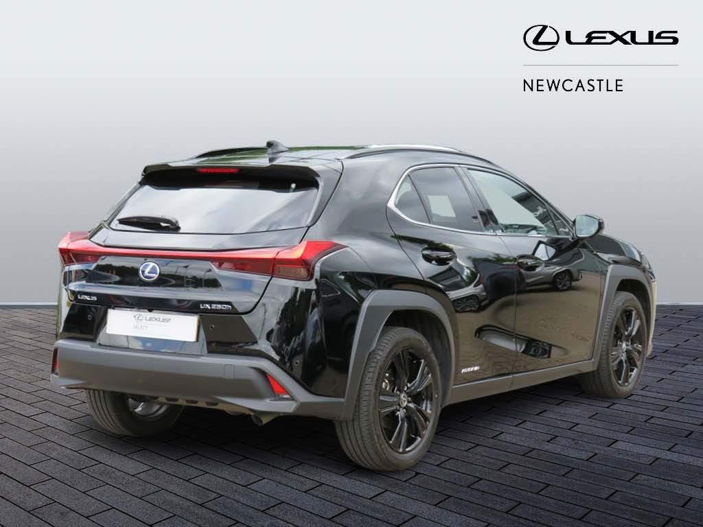 Lexus UX Image 5