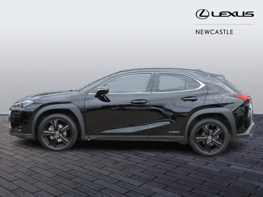 Lexus UX Image 8