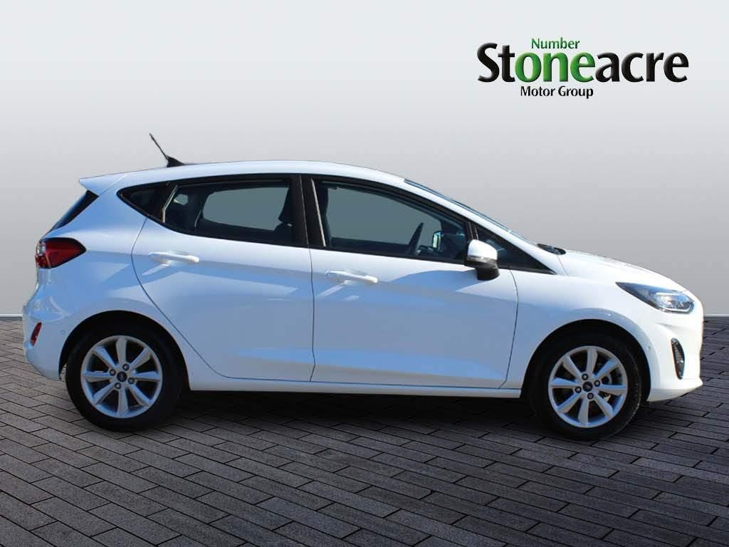 Ford Fiesta Image 2