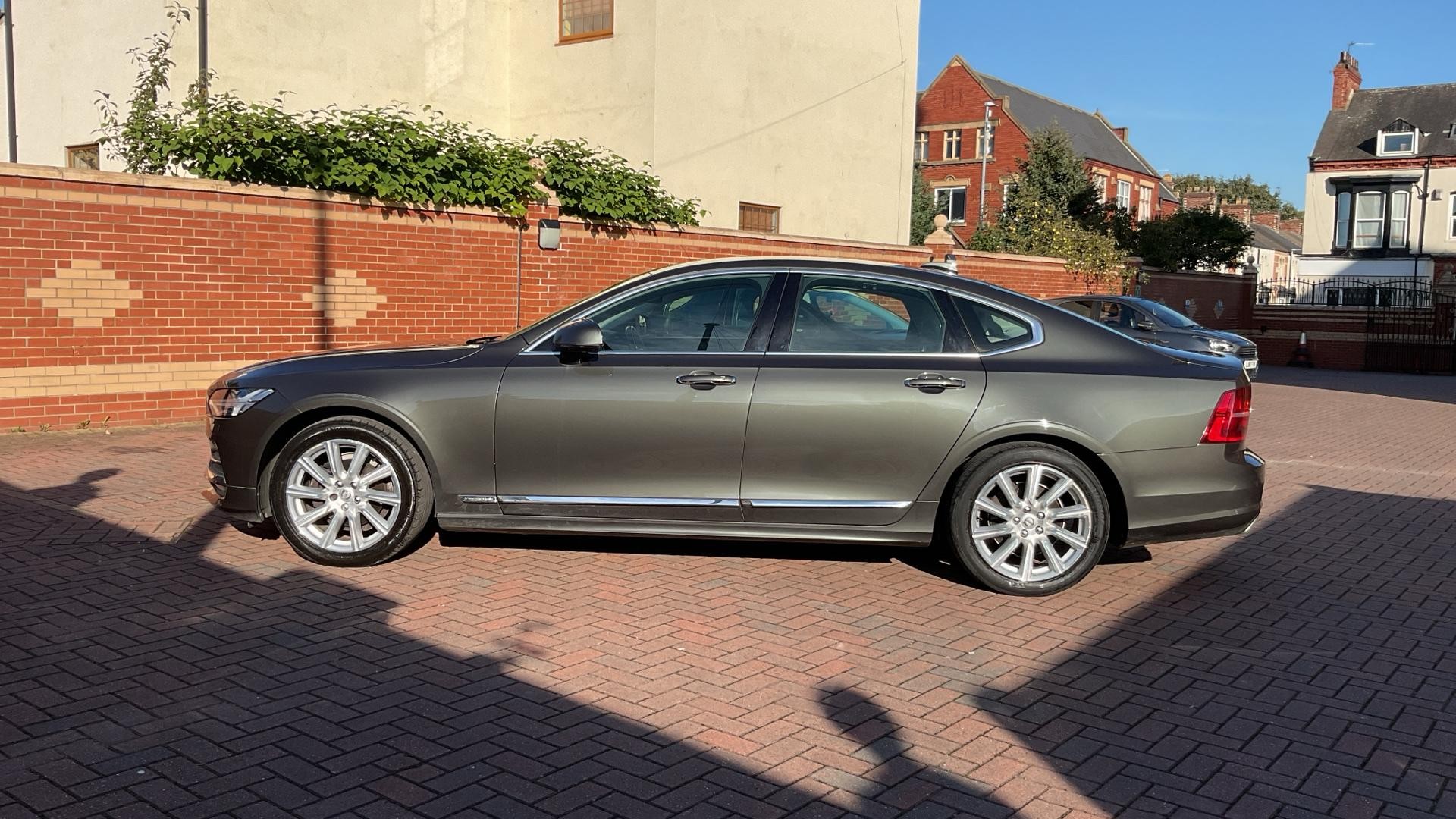 Volvo S90 Image 8