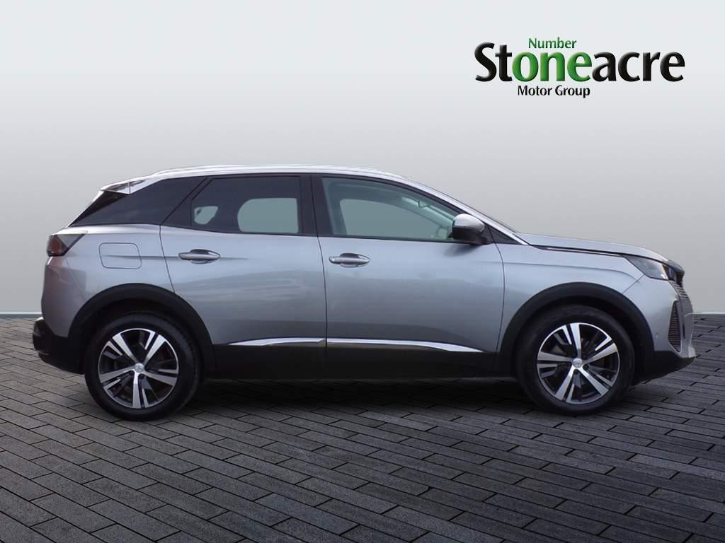 Peugeot 3008 Image 2