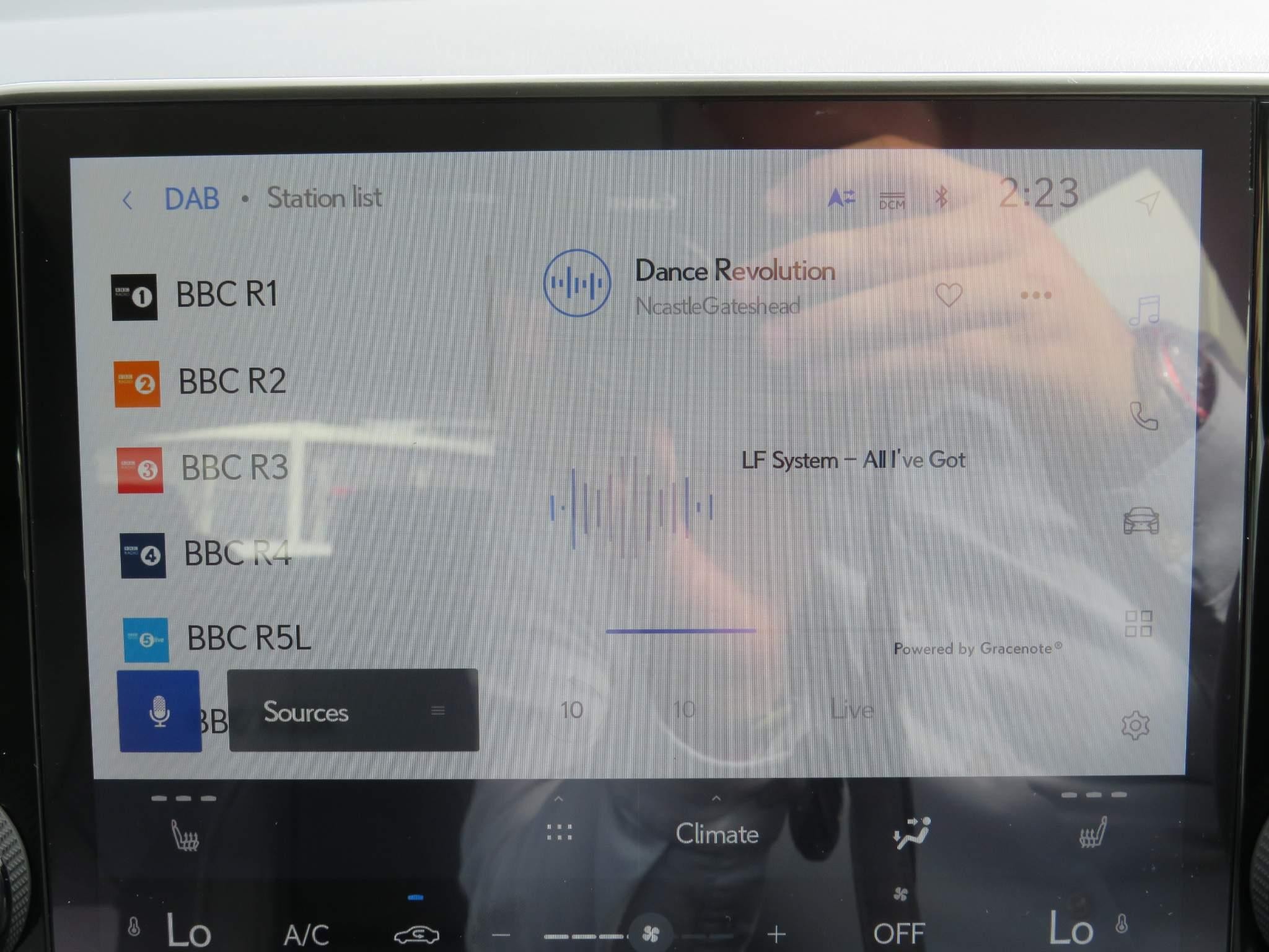 Lexus NX Self-Charging Hybrid Image 36