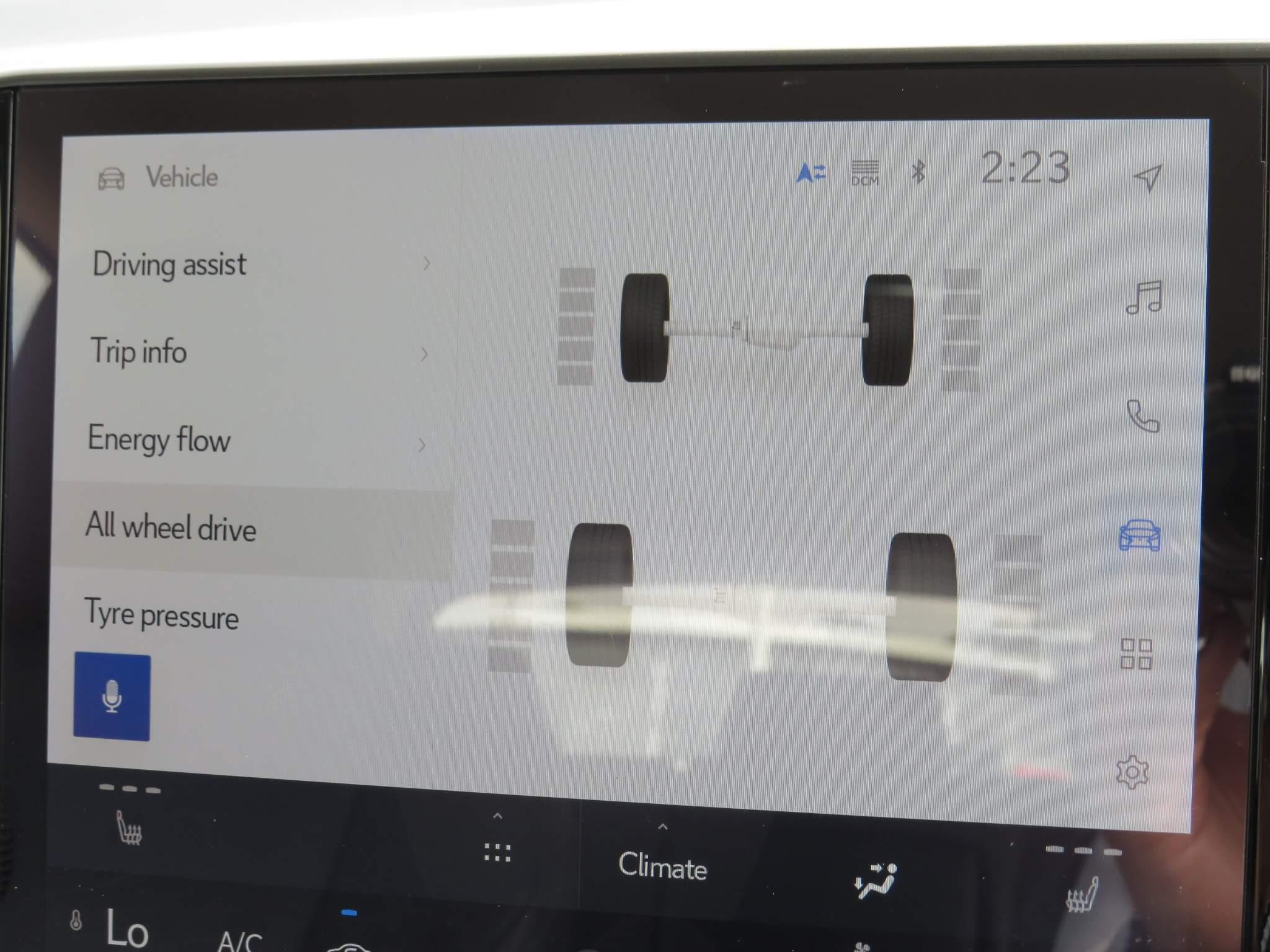 Lexus NX Self-Charging Hybrid Image 40