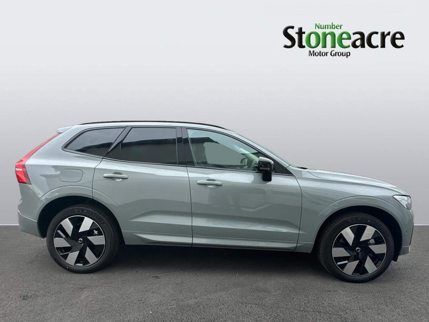 Volvo XC60 Image 3