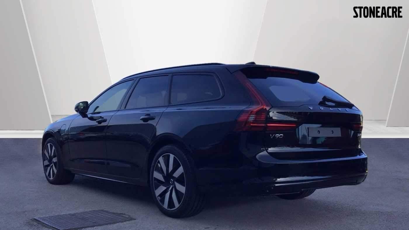 Volvo V90 Image 2