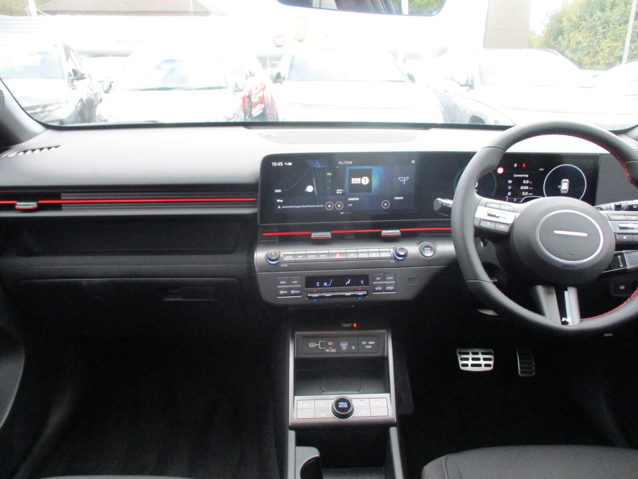 Hyundai KONA Image 13