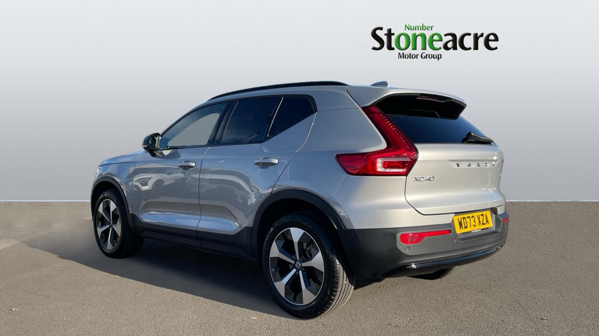 Volvo XC40 Image 2