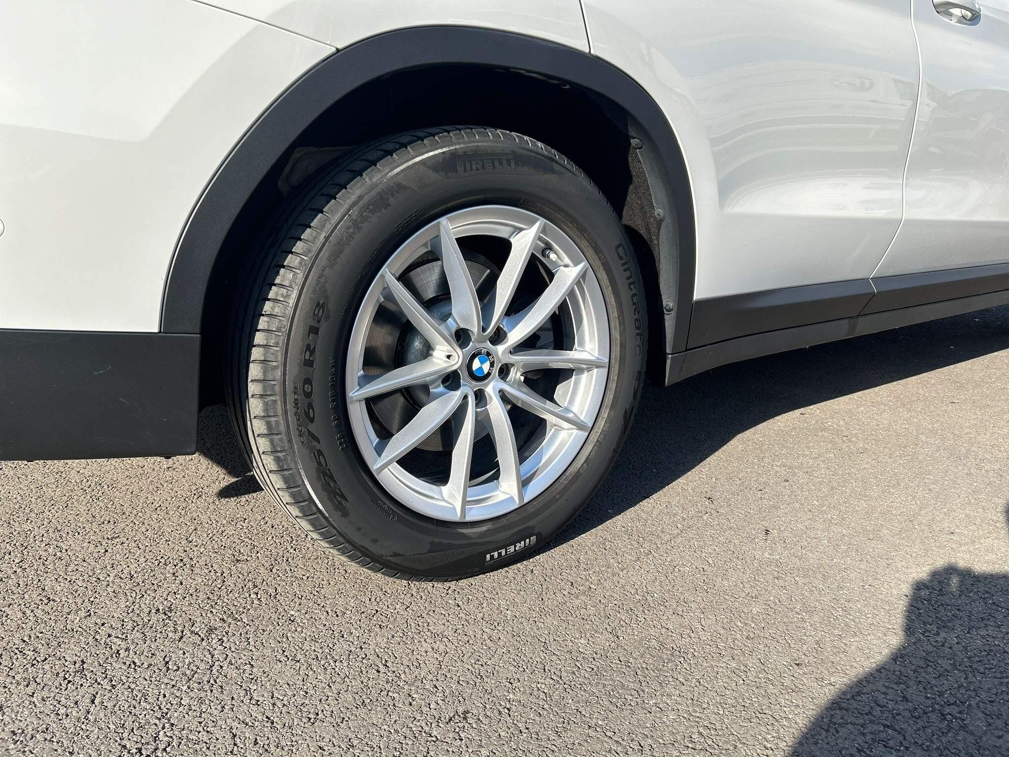 BMW X3 Image 9