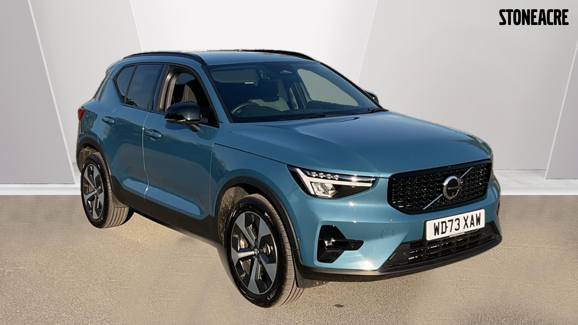 Volvo XC40 Image 1