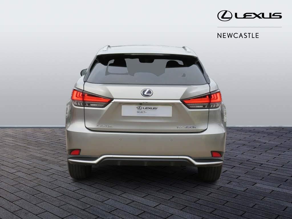 Lexus RX Self-Charging Hybrid Image 6