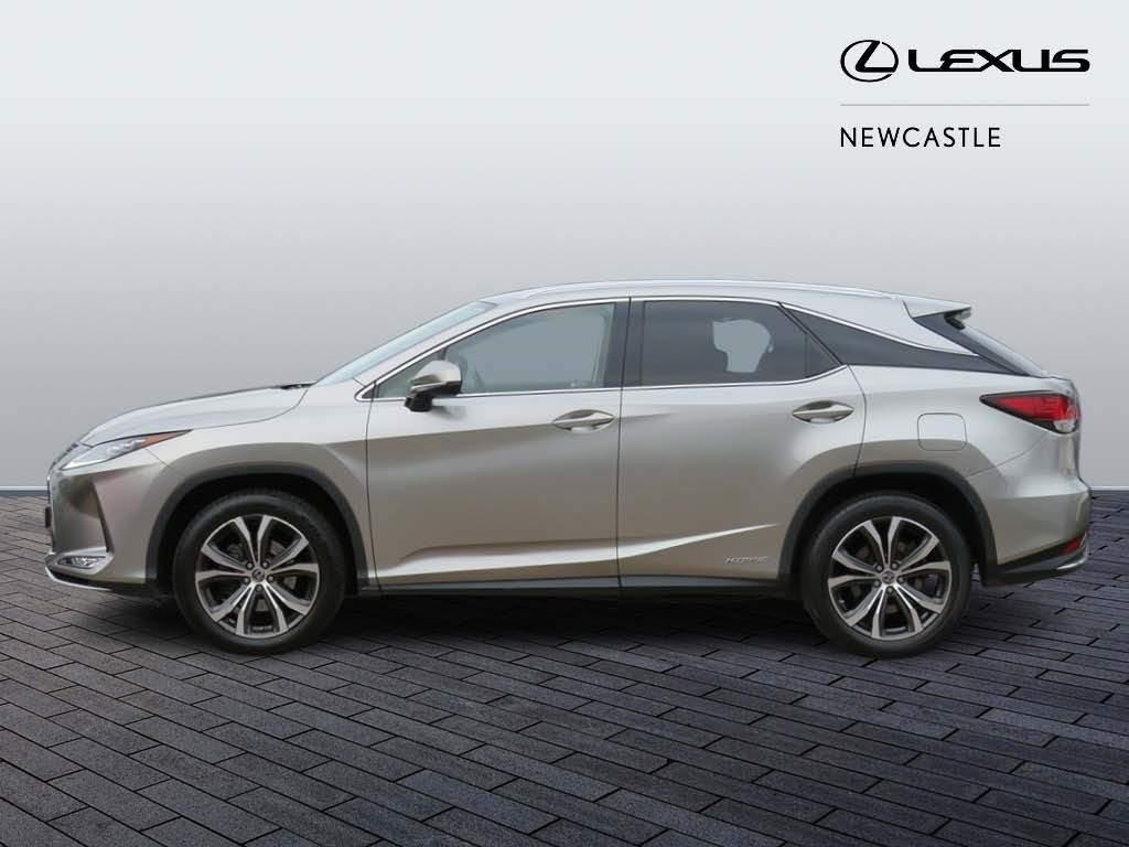 Lexus RX Self-Charging Hybrid Image 8