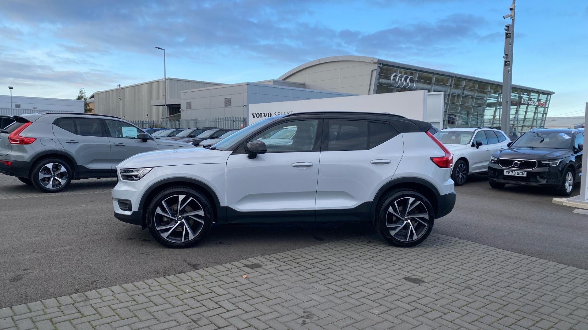 Volvo XC40 Image 8