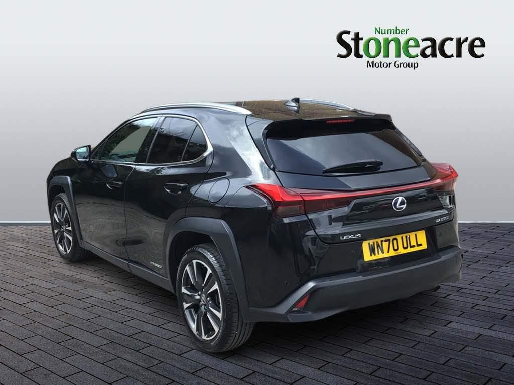 Lexus UX Self-Charging Hybrid Image 5