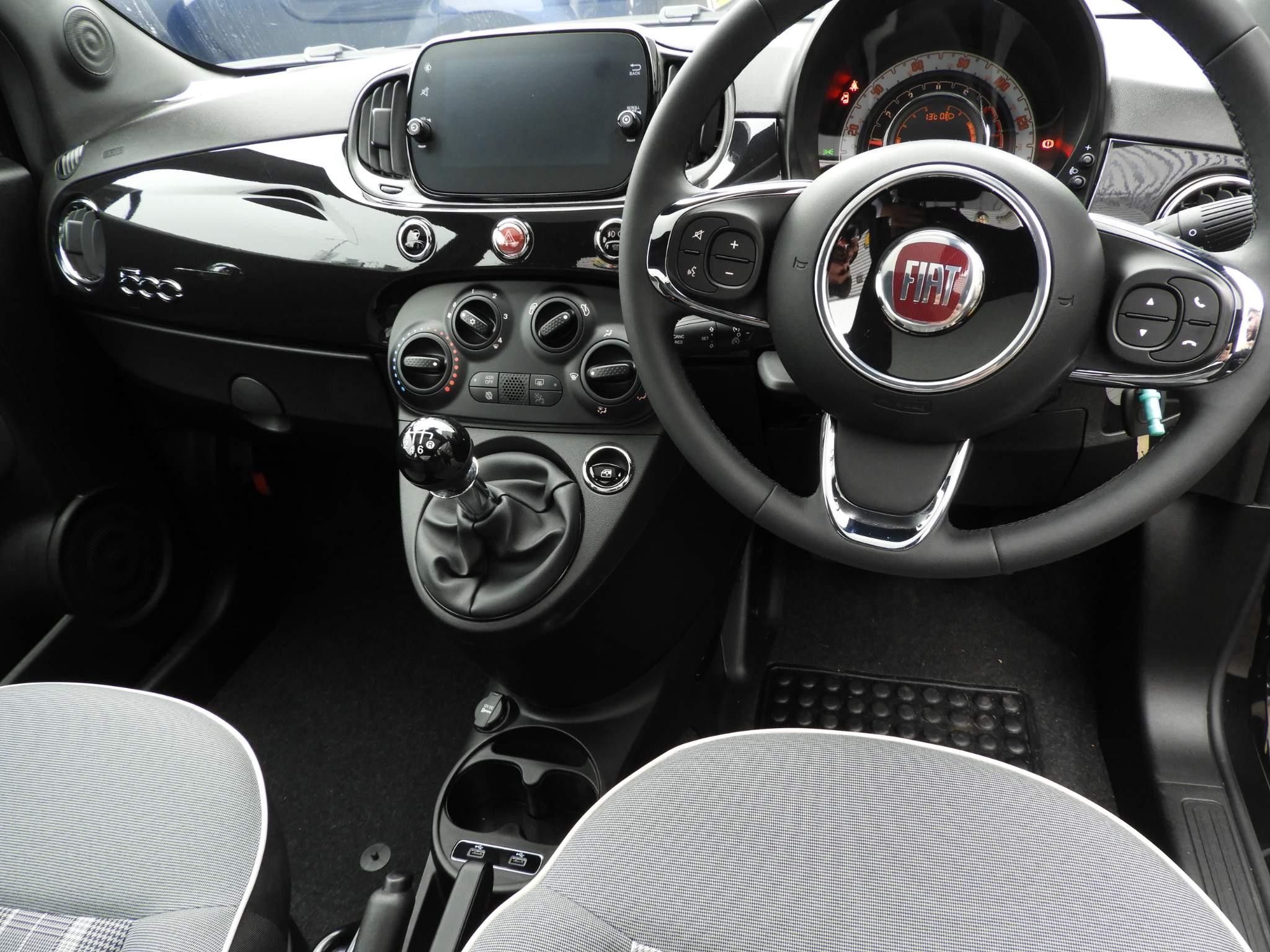 Fiat 500 Image 12