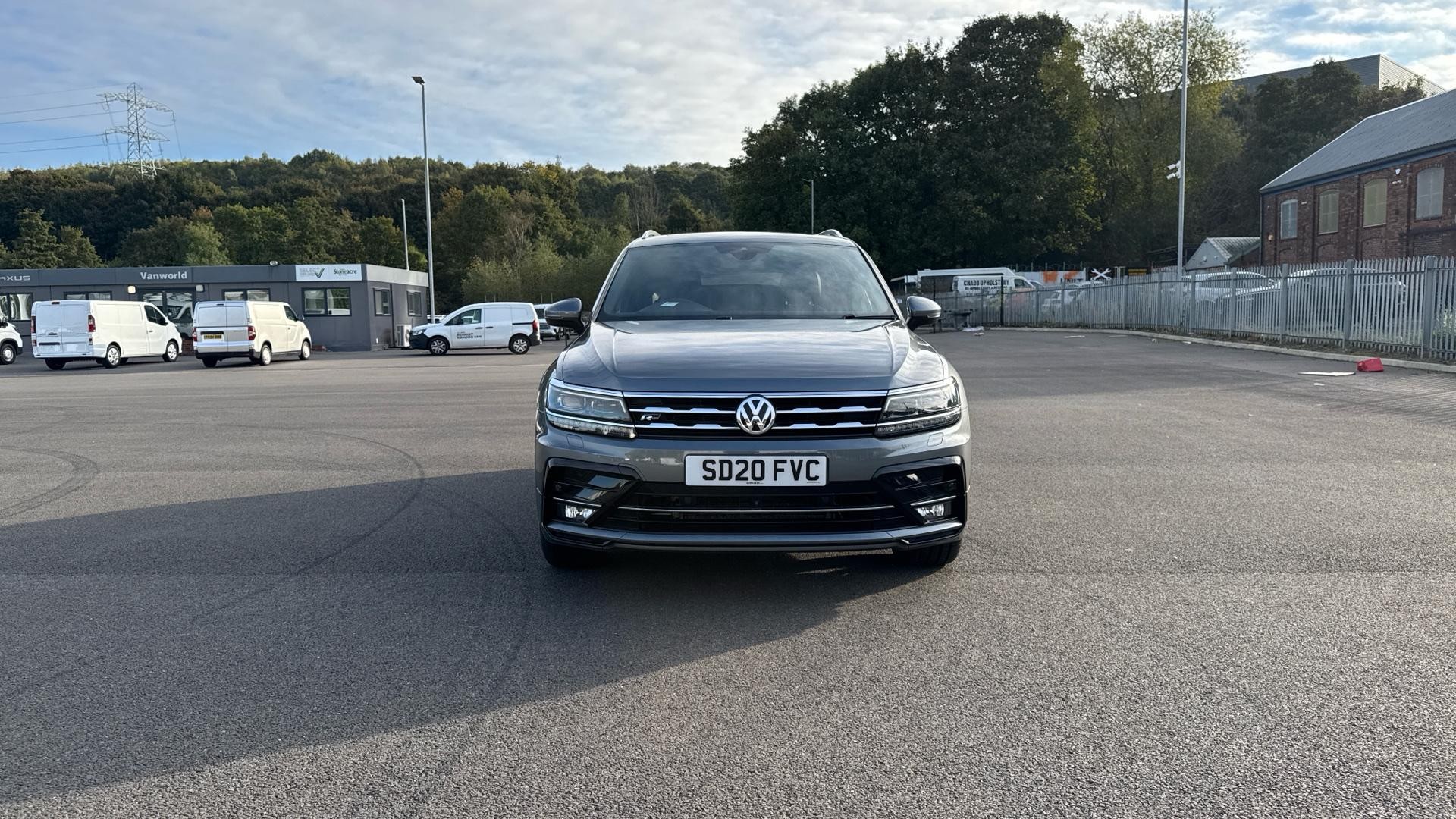 Volkswagen Tiguan Allspace Image 12