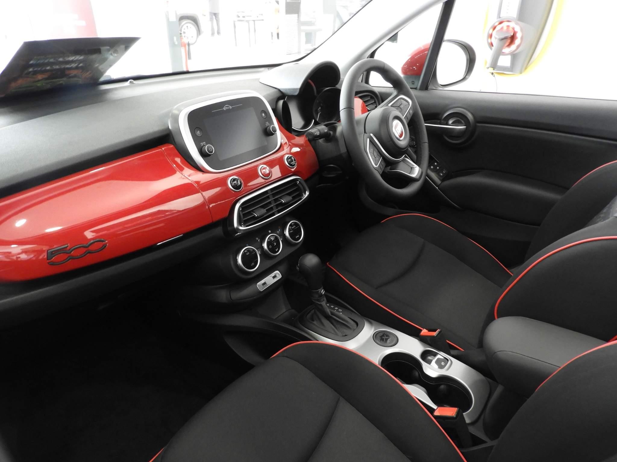 Fiat 500X Dolcevita Image 10