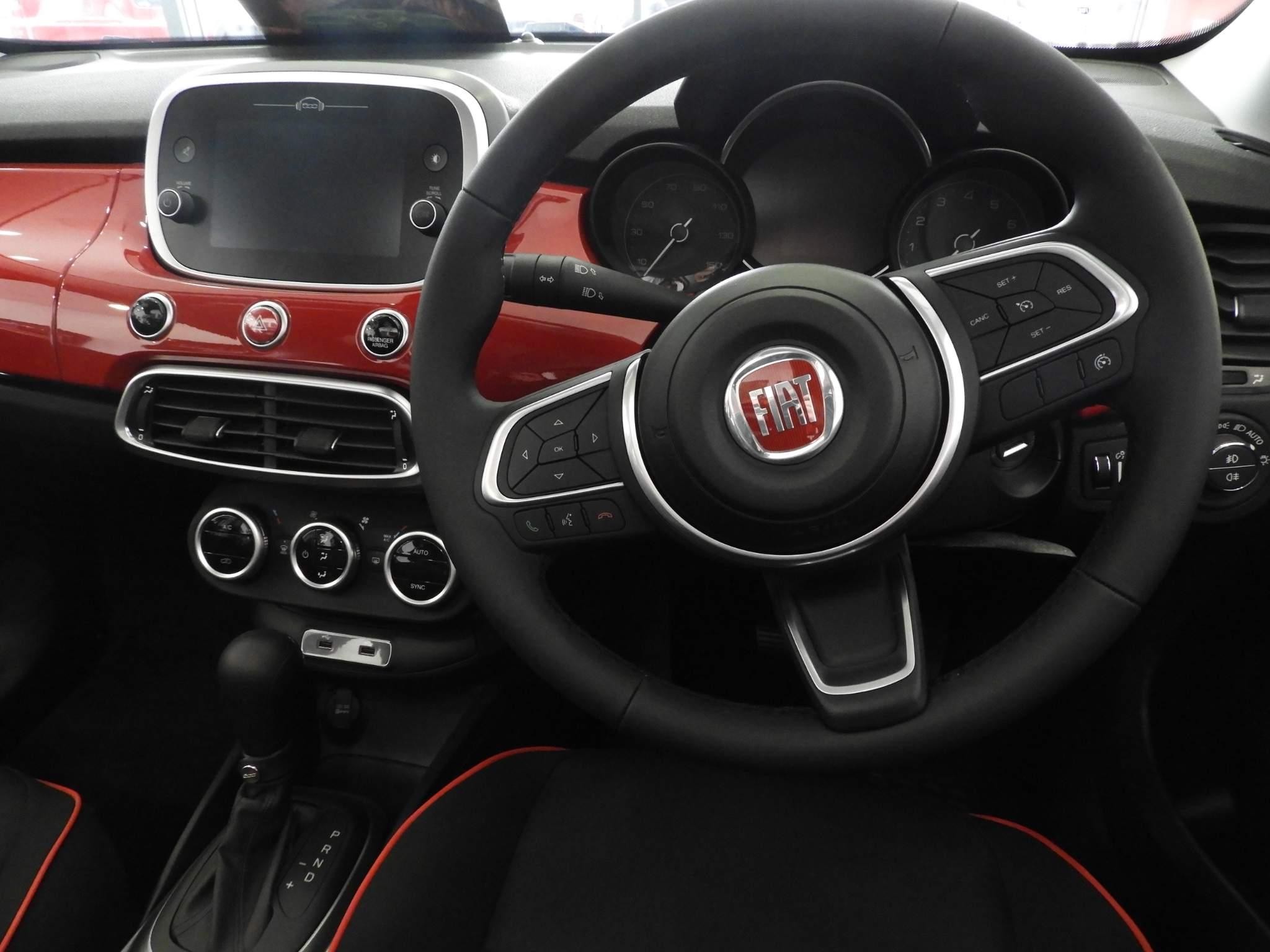 Fiat 500X Dolcevita Image 14