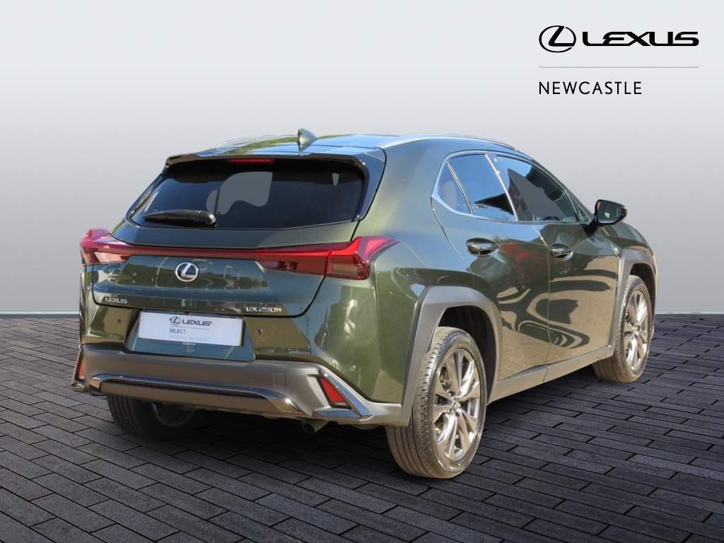 Lexus UX Self-Charging Hybrid Image 5