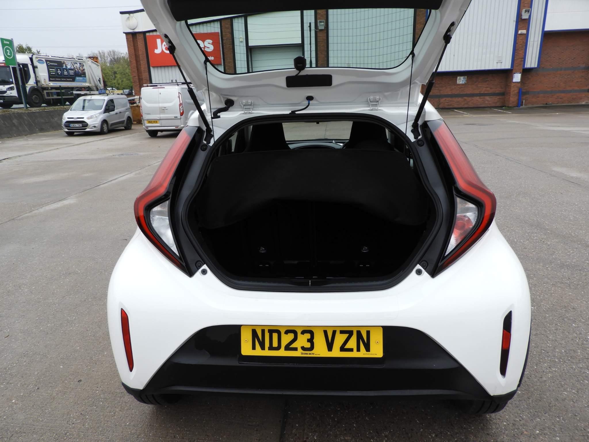 Toyota Aygo X Image 9