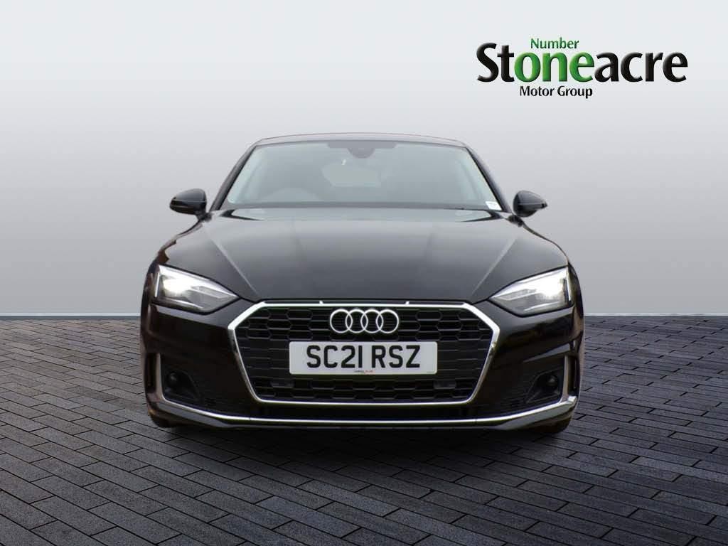 Audi A5 Image 8