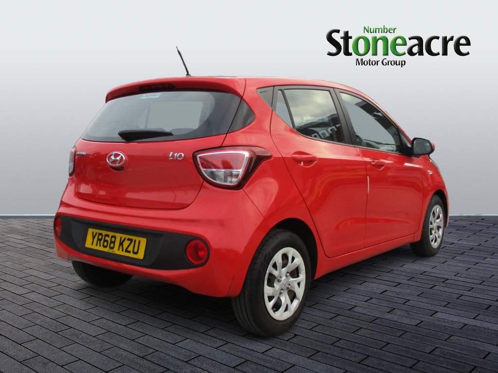 Hyundai i10 Image 3