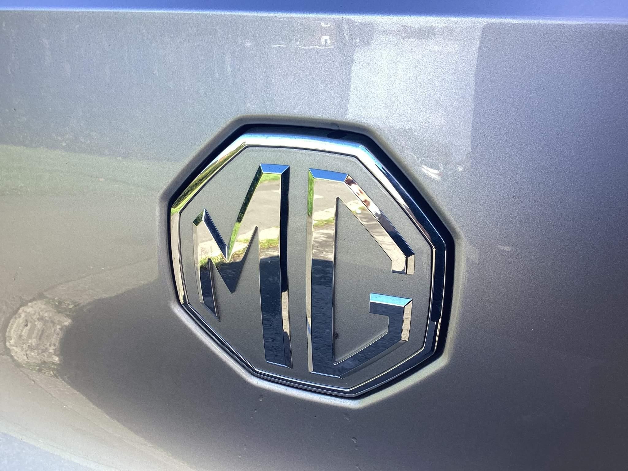 MG MG ZS Image 12