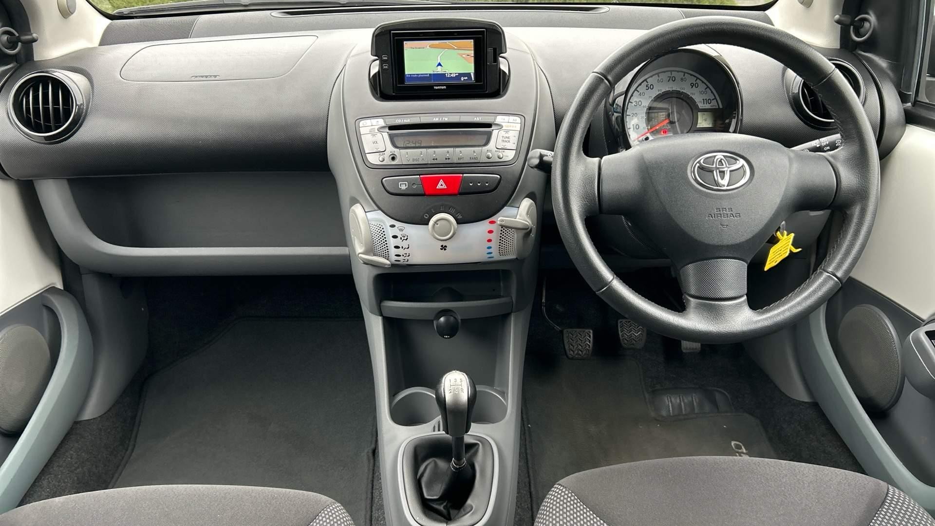 Toyota Aygo Image 11