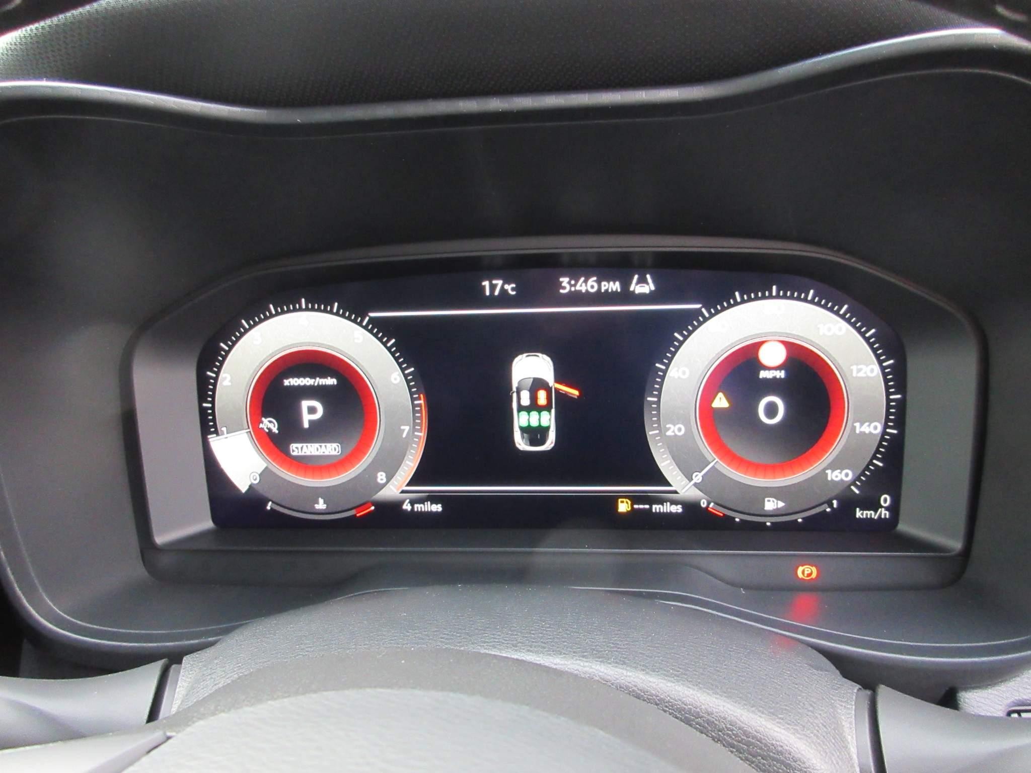 Nissan Juke Image 14