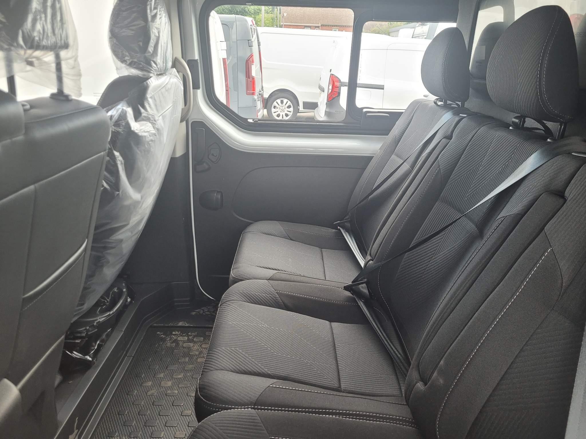 Renault Trafic Image 7