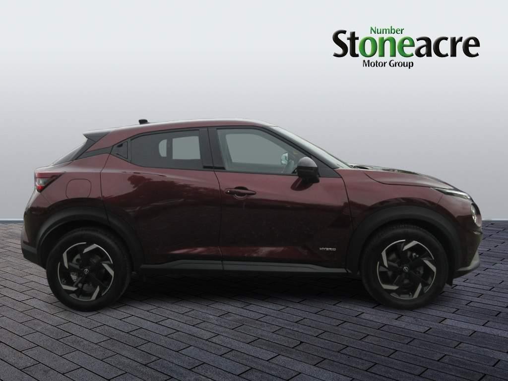 Nissan Juke Image 2